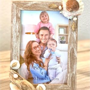 Beachy picture frame